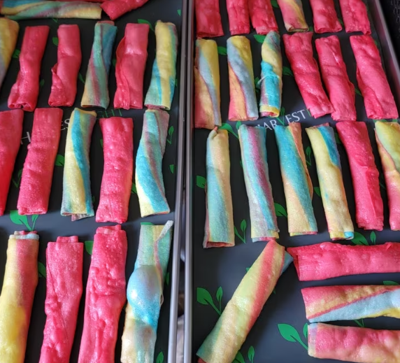 Fruity Roll-up Logs